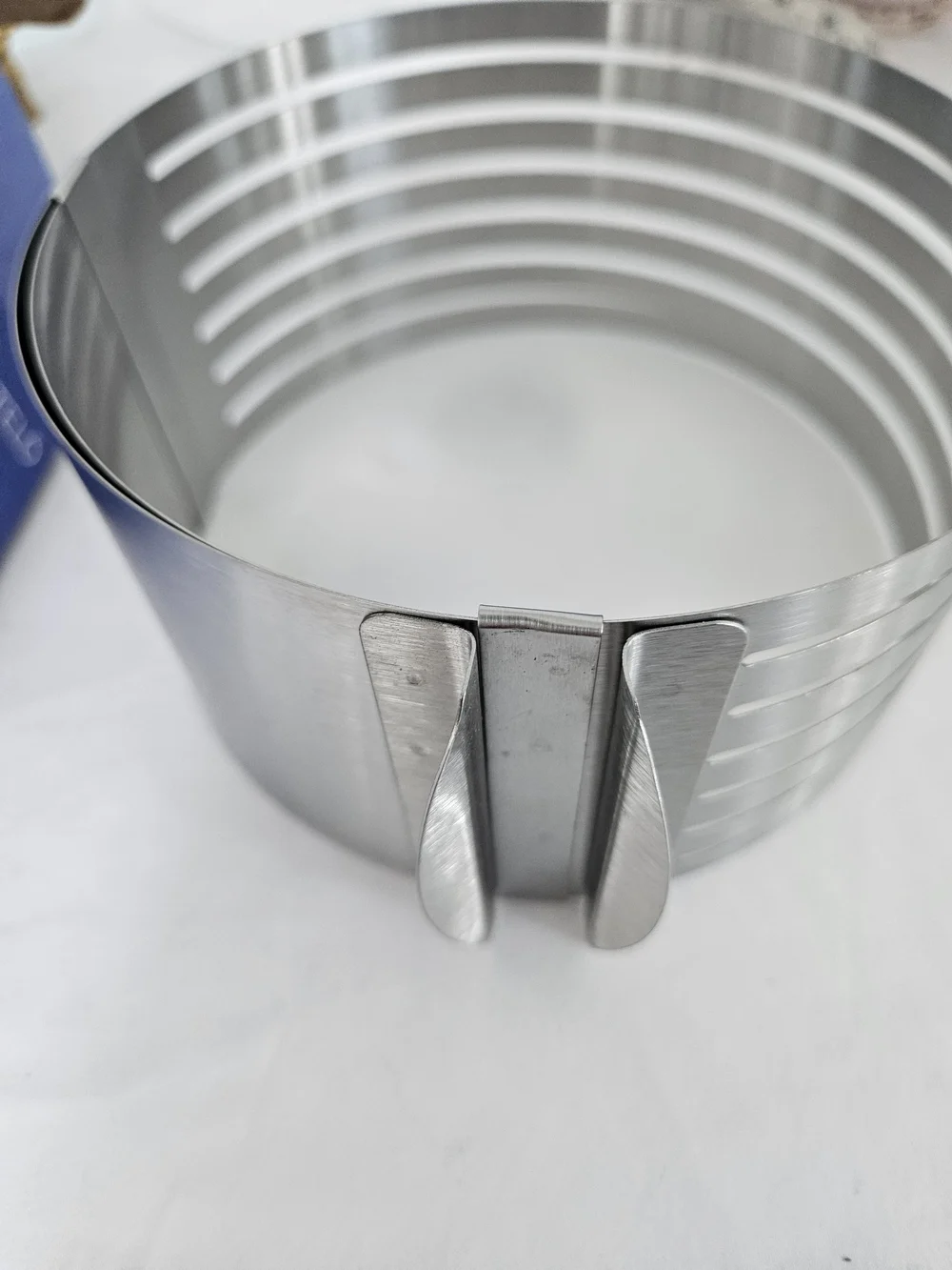 Adjustable Stainless Steel Cake Slicer - Silver